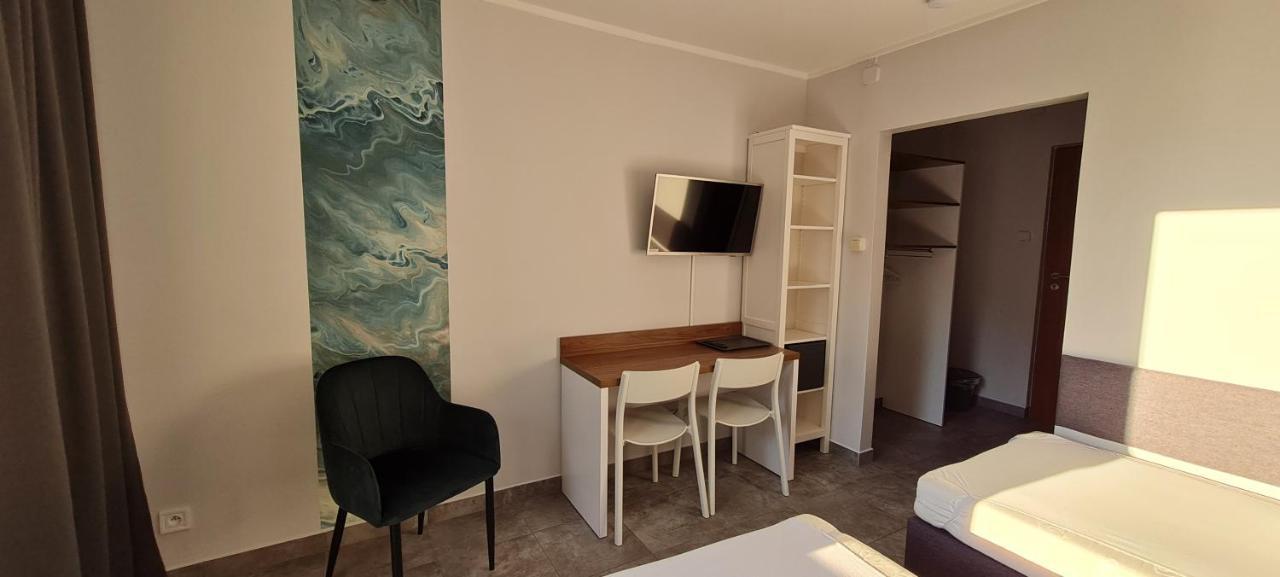 Dom Na Bukowym Wzgorzu Bed & Breakfast Wicko  Ngoại thất bức ảnh