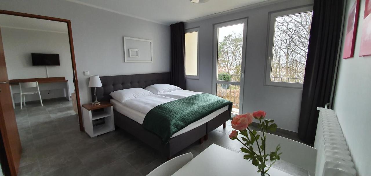 Dom Na Bukowym Wzgorzu Bed & Breakfast Wicko  Ngoại thất bức ảnh