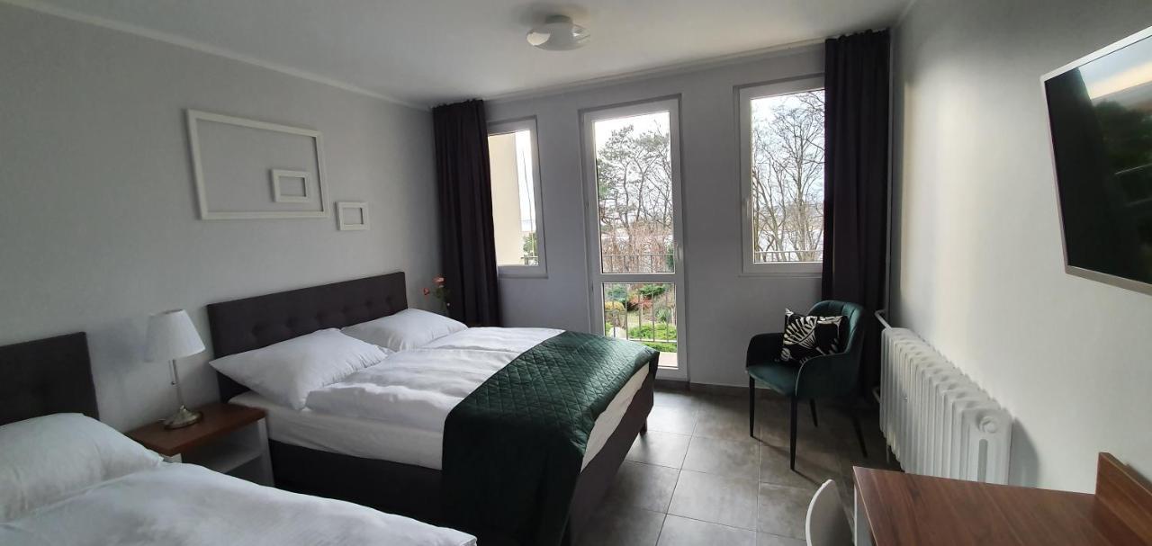 Dom Na Bukowym Wzgorzu Bed & Breakfast Wicko  Ngoại thất bức ảnh